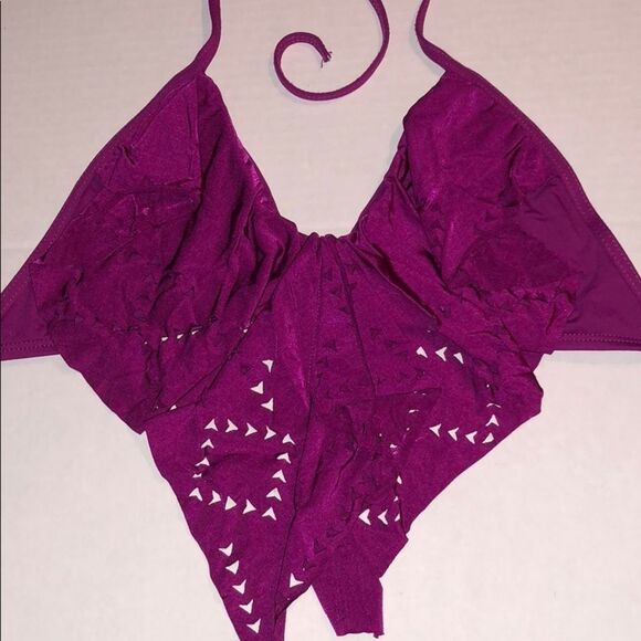 L Space‎ Chloe Laser Cut Bikini Top - Picture 2 of 5